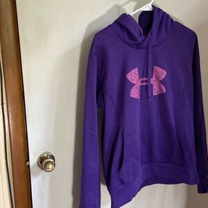 Underarmor hooded sweatshirt NWOT purple & pink XL semi- fitted